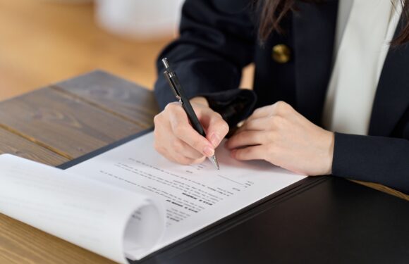 Les avantages des chèques d’acompte pour vos clients et votre entreprise